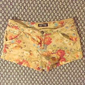 Forever 21 floral shorts!